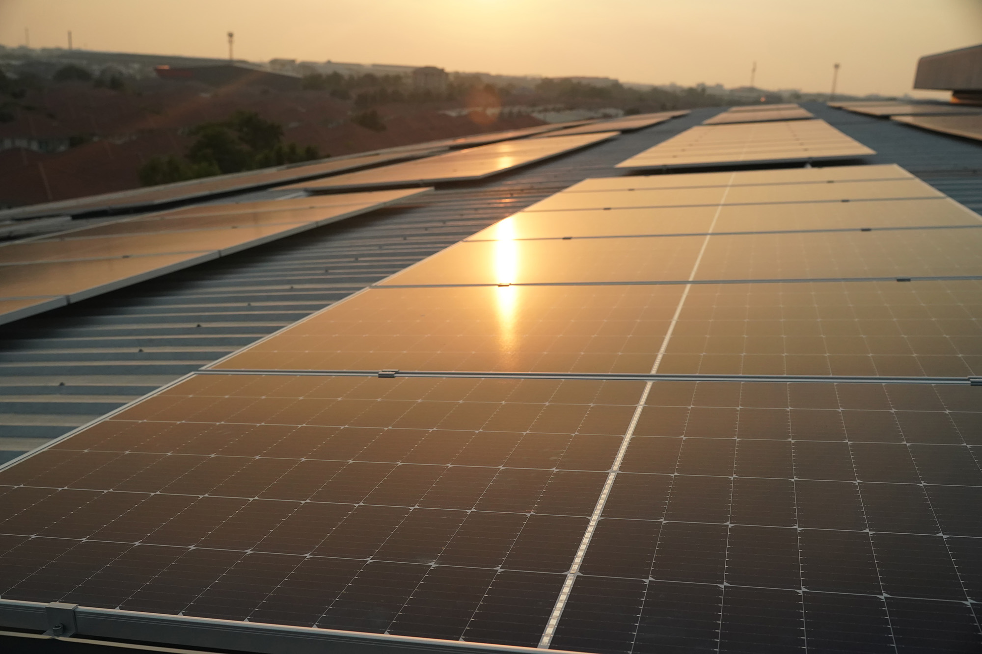 Commercial solar panels