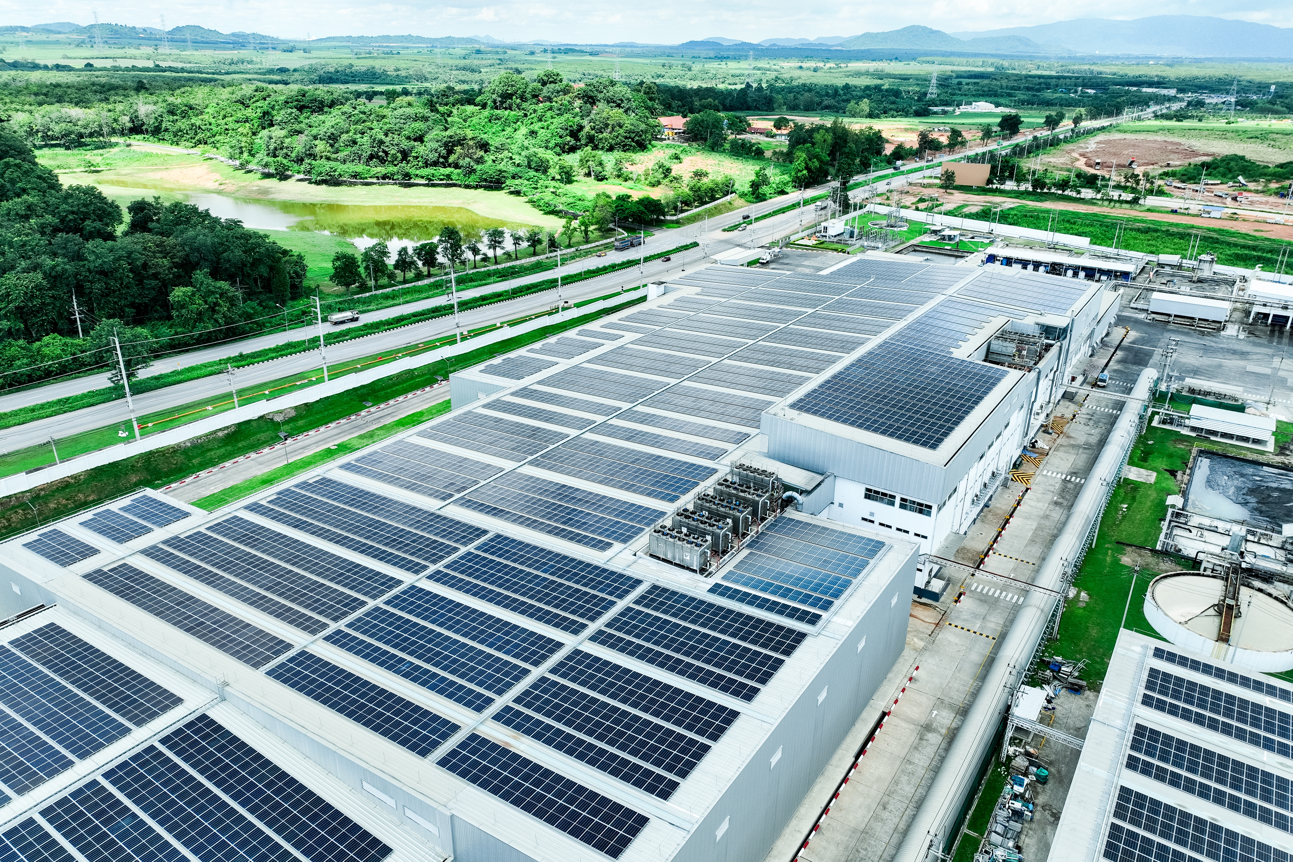 Solar,Energy,For,Factory,And,Warehouse,Building.,Solar,Panels,On