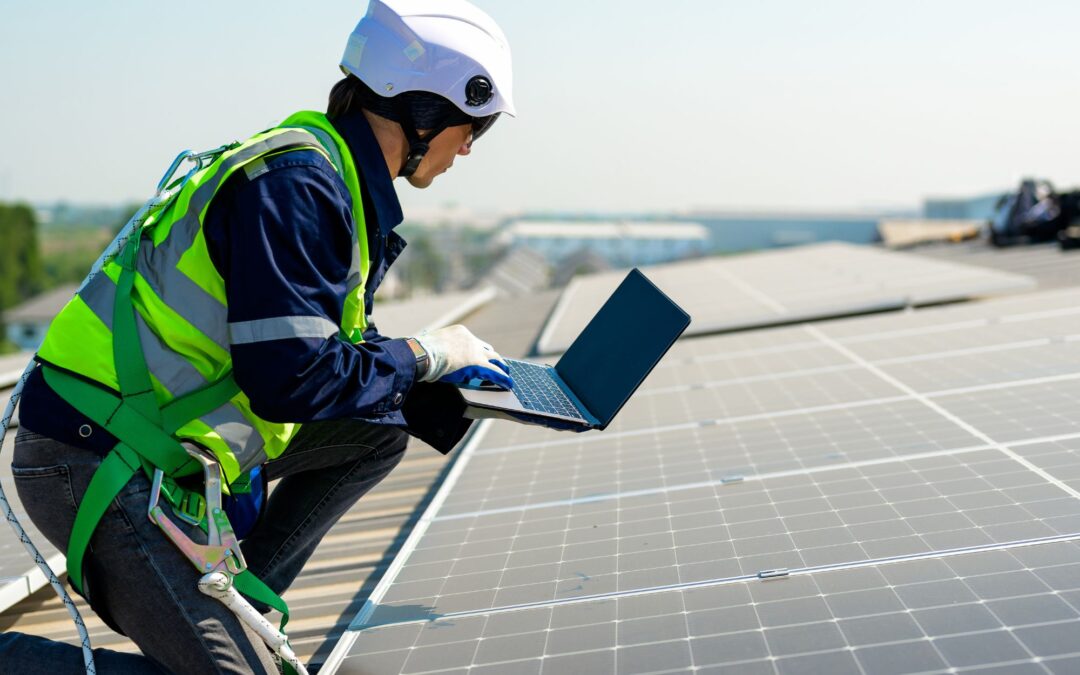 How Solar Panels Can Save You Money on Energy Bills in 2025